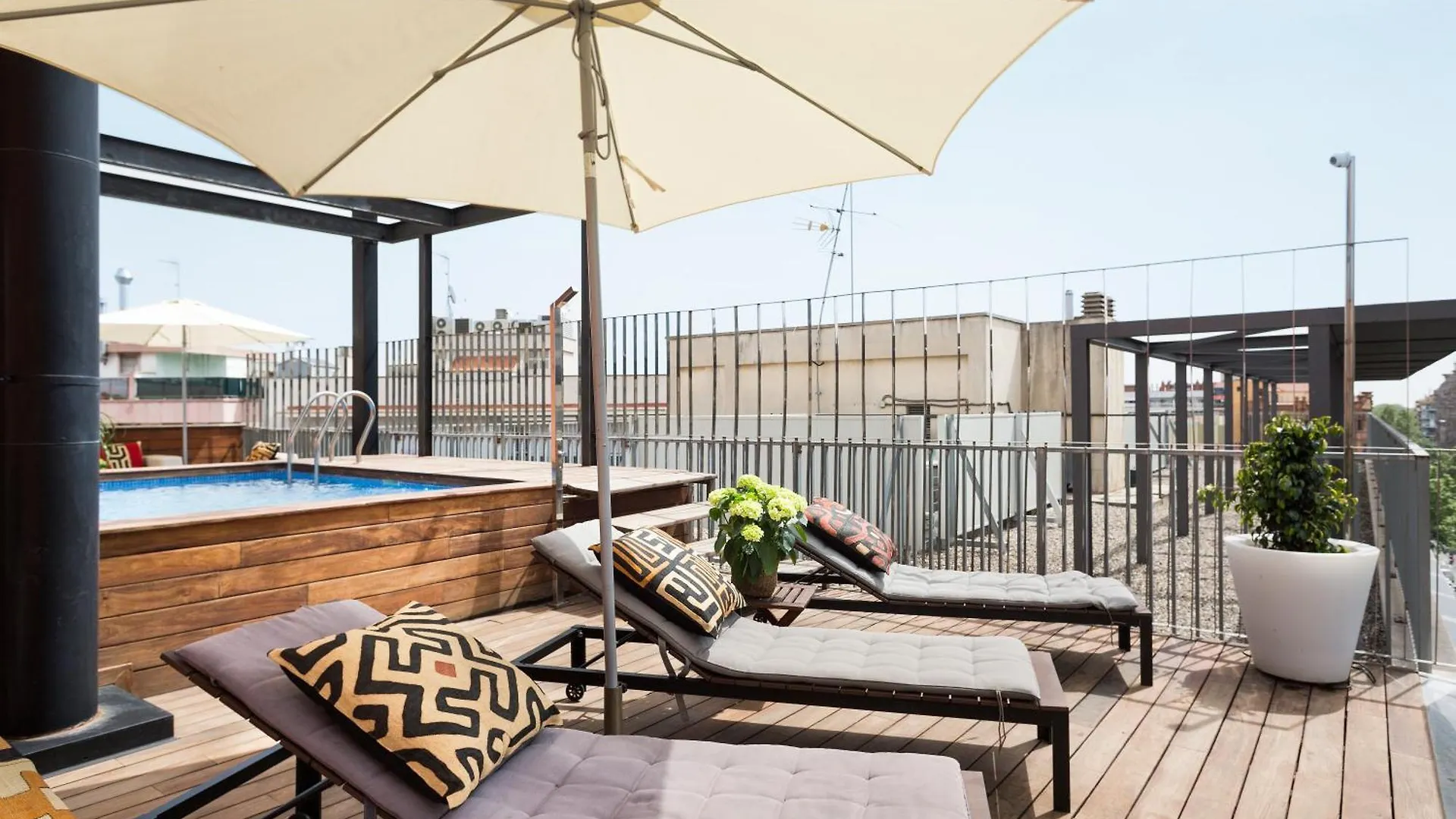 Apartment Barcelona Rentals - Pool Terrace In City Center