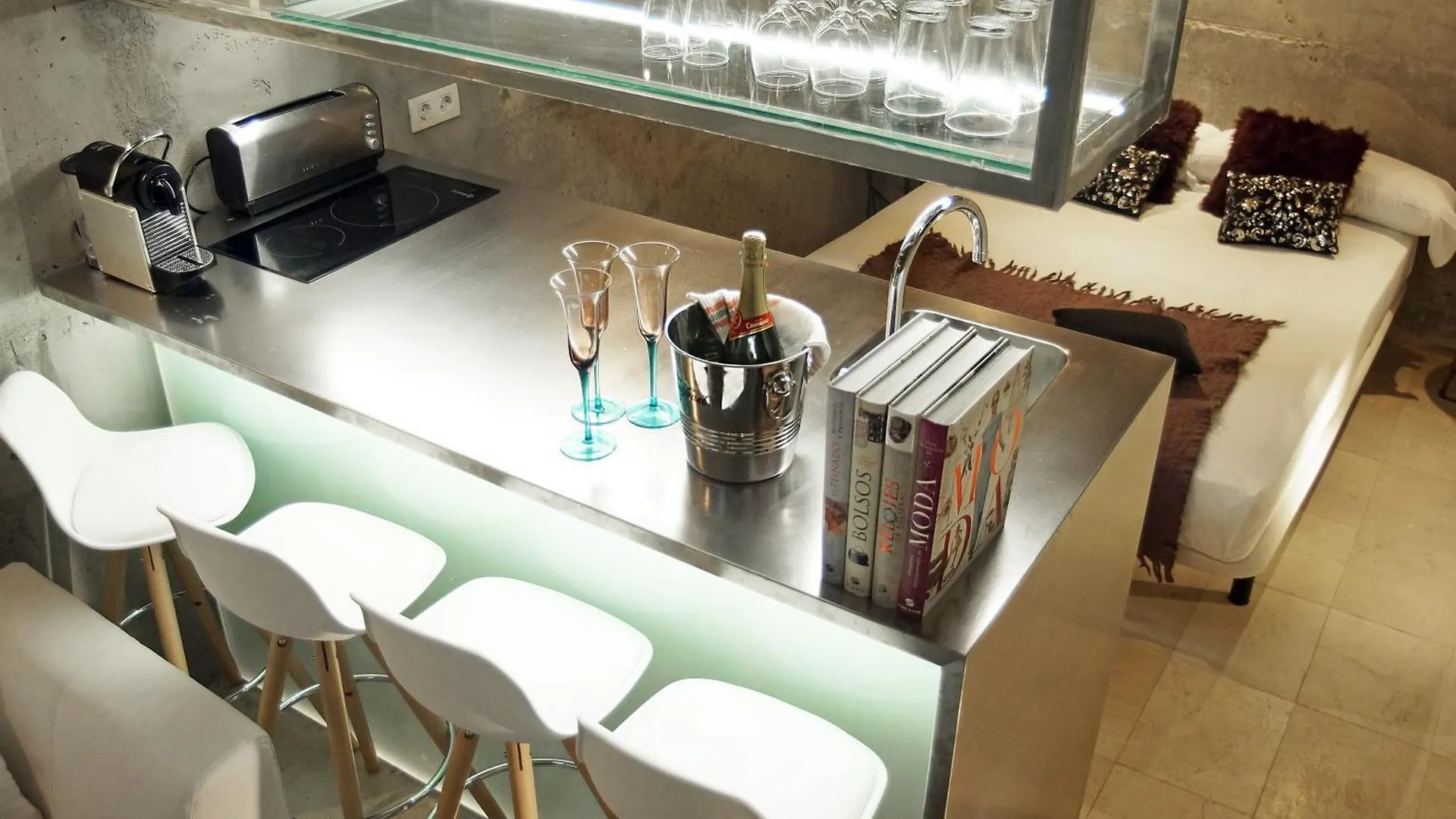 Apartment Barcelona Rentals - Pool Terrace In City Center 0*,  Spain
