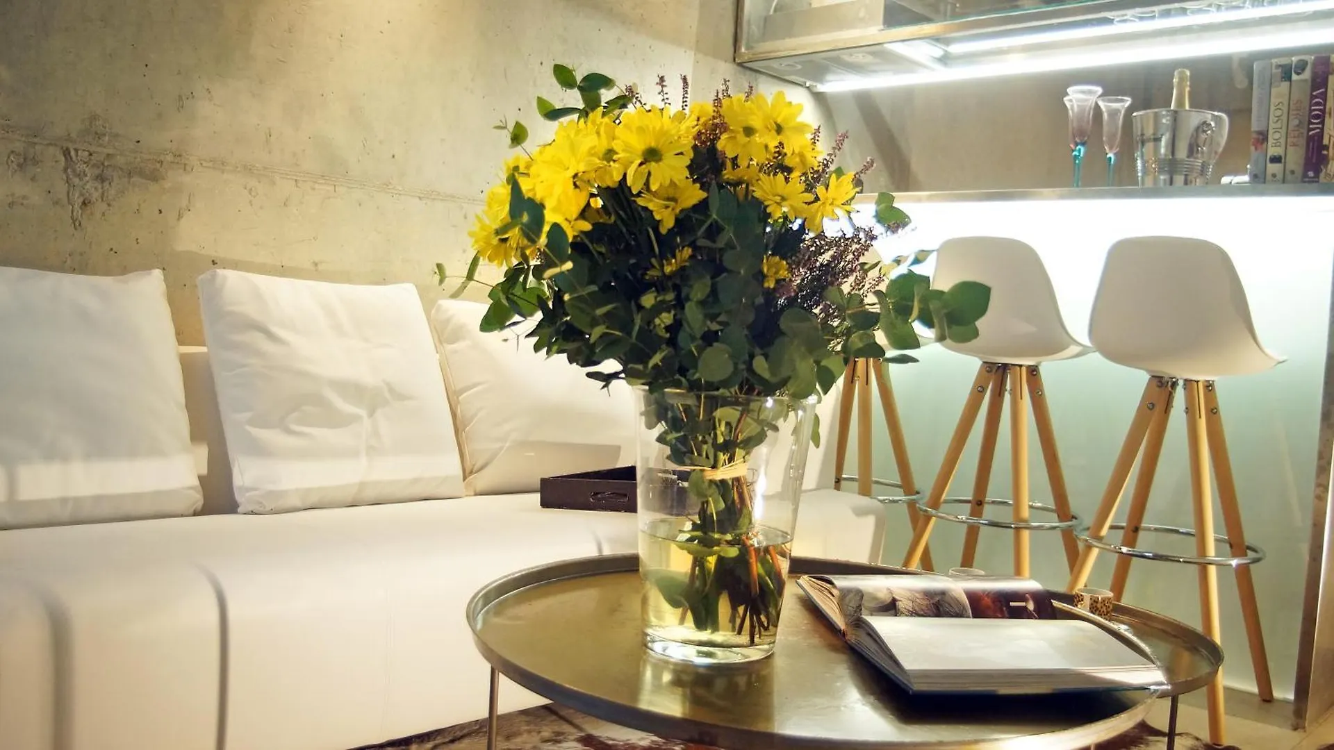 Apartment Barcelona Rentals - Pool Terrace In City Center Spain
