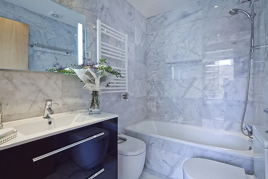 Apartment Barcelona Rentals - Pool Terrace In City Center Spain