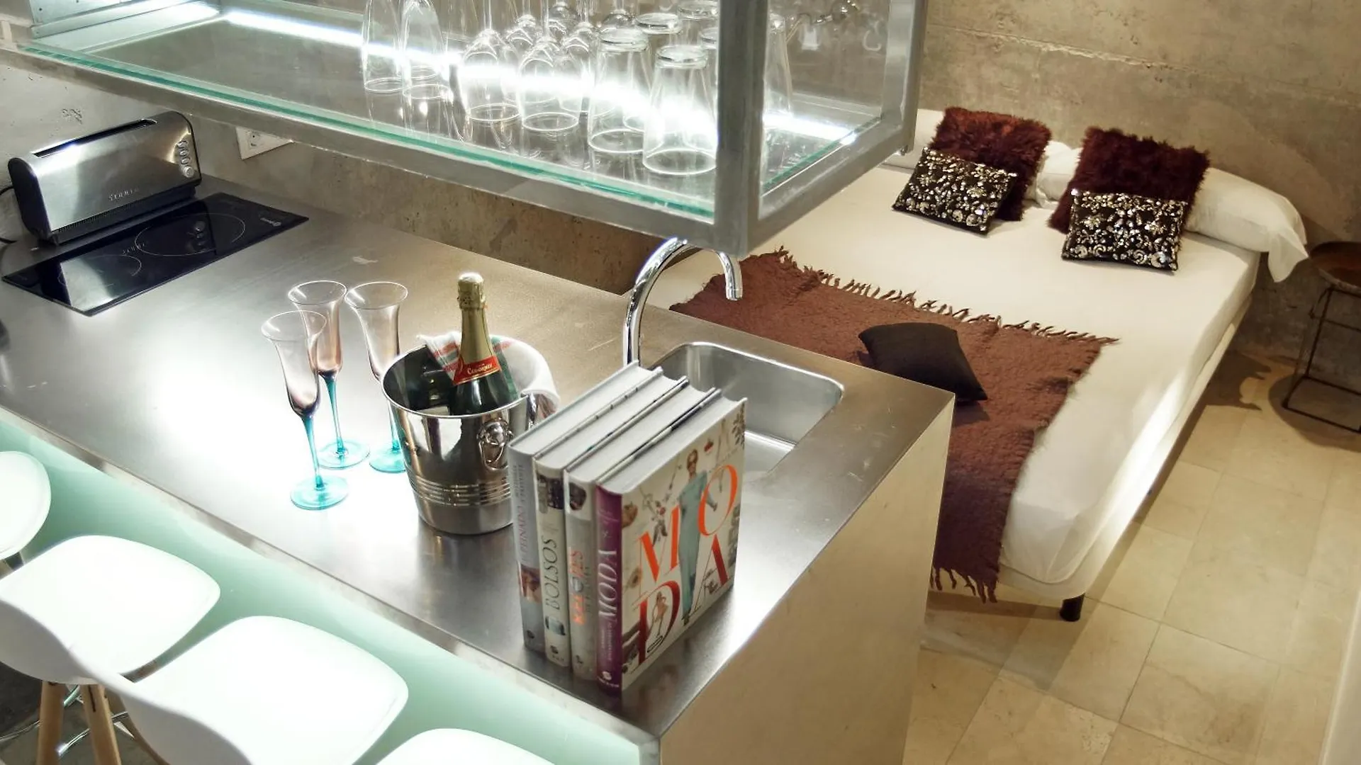 Apartment Barcelona Rentals - Pool Terrace In City Center Spain